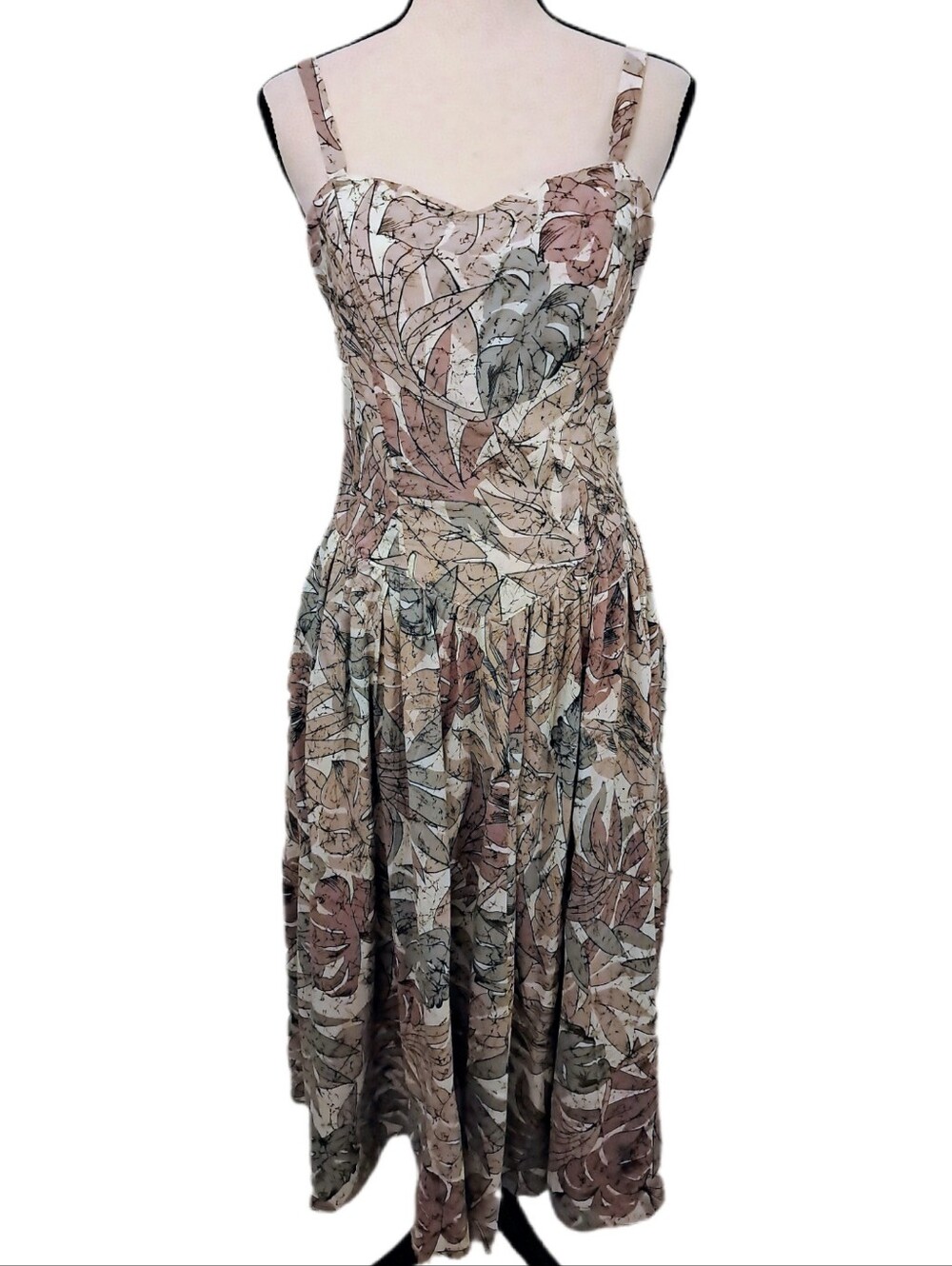 Vintage 80s Homemade Sweetheart Neckline Basque Waist Pleated Dress S